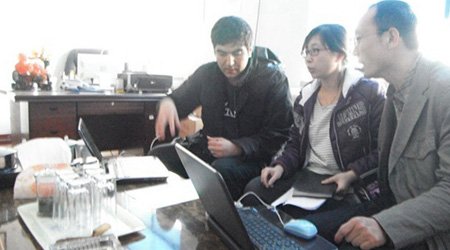 伊朗客戶成功訂購拋丸機