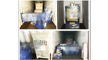 發(fā)往印尼Q3720大型吊鉤式拋丸清理機(jī)裝車發(fā)貨現(xiàn)場(chǎng)